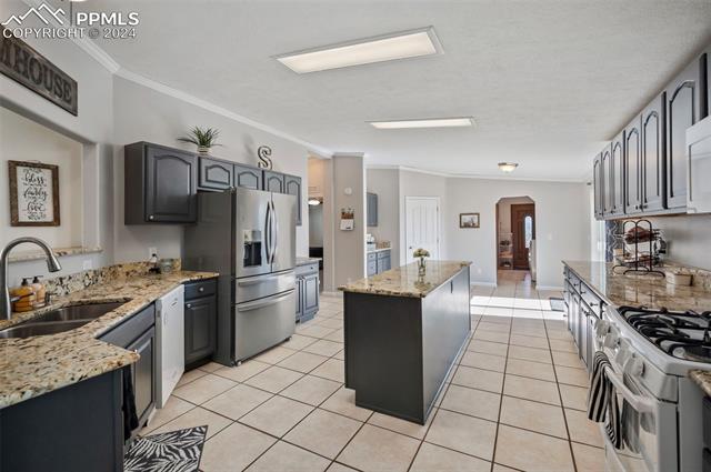 6810 Buckboard Drive