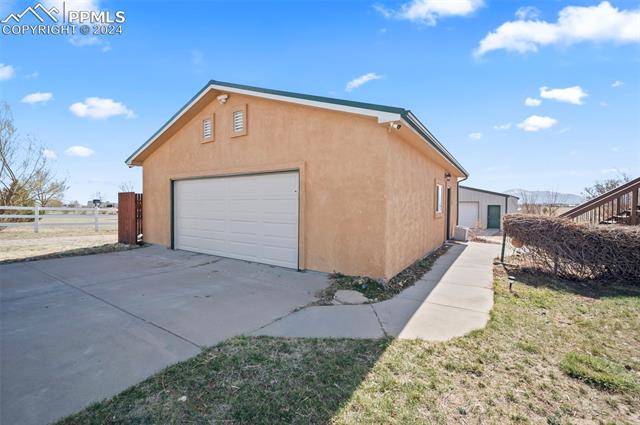 6810 Buckboard Drive