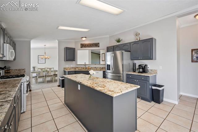 6810 Buckboard Drive