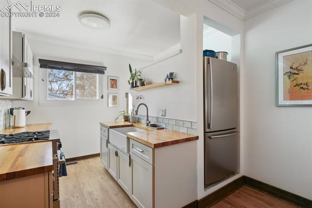 2012 N Franklin Street