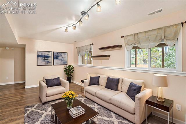 1255 Dancing Horse Drive