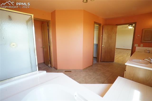 8573 Candleflower Circle