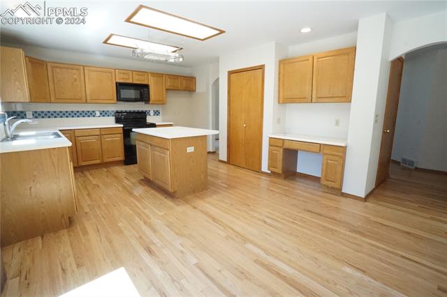 8573 Candleflower Circle