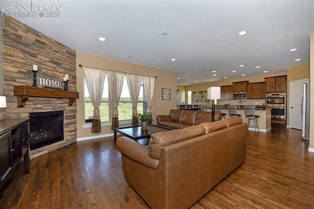 6680 Jicarilla Drive