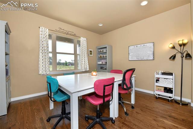 6680 Jicarilla Drive