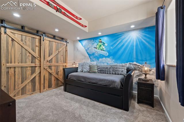 15704 Pole Pine Point