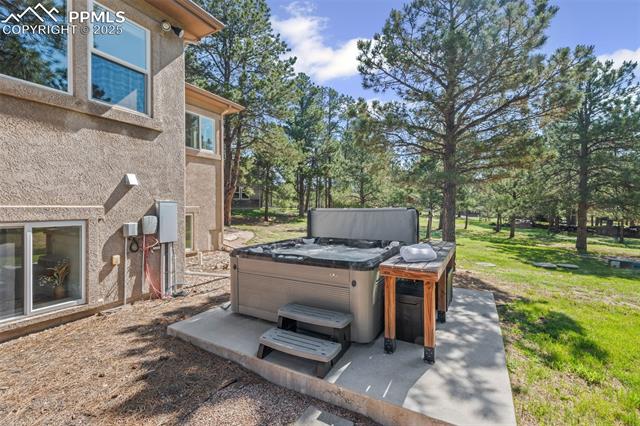 15704 Pole Pine Point