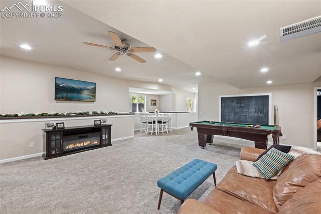 15704 Pole Pine Point