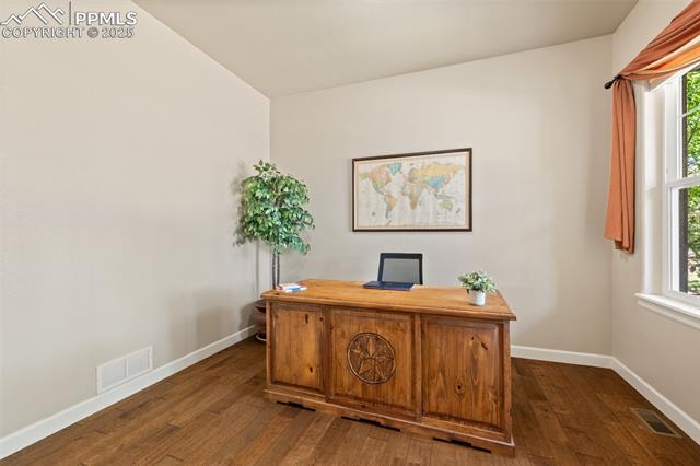 15704 Pole Pine Point