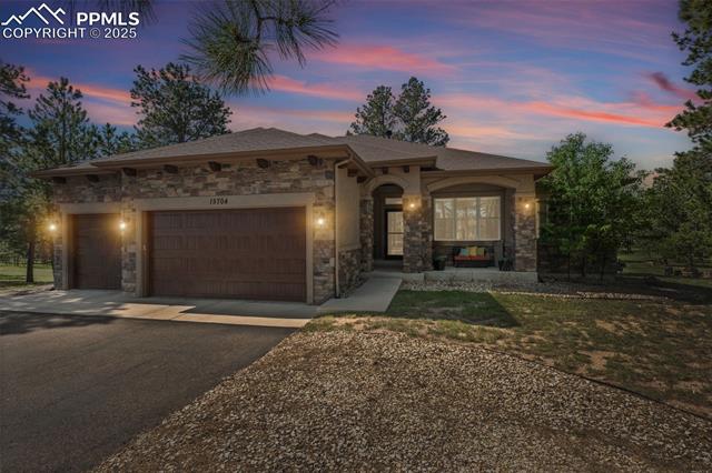 15704 Pole Pine Point