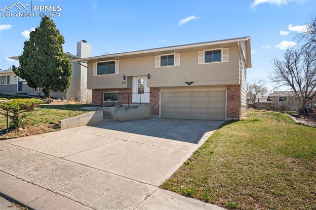 2015 Montezuma Drive