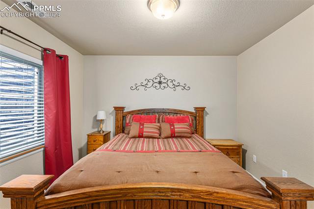 8263 Potentilla Grove