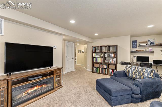 8263 Potentilla Grove