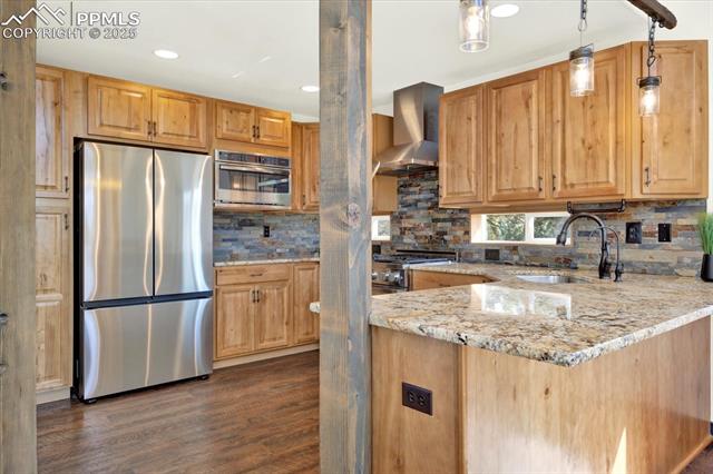 341 Rainbow Trail