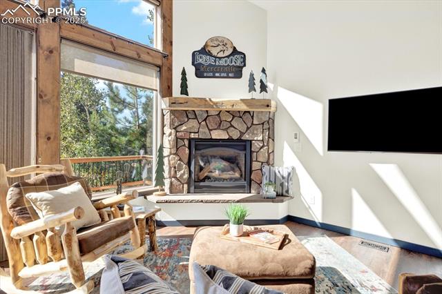 341 Rainbow Trail