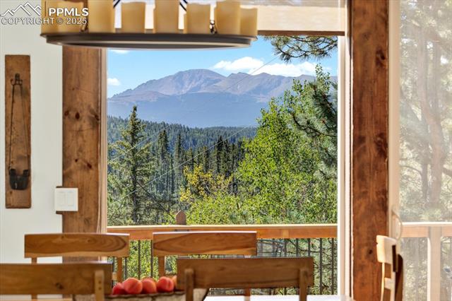 341 Rainbow Trail