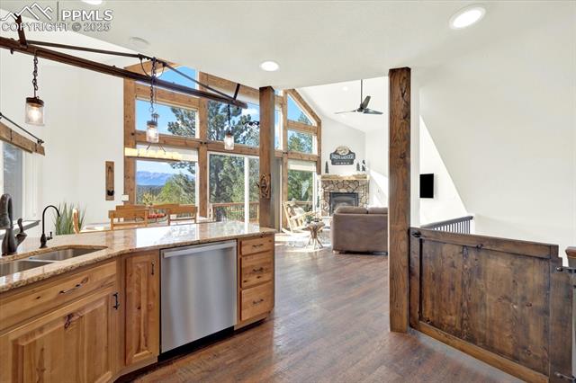 341 Rainbow Trail