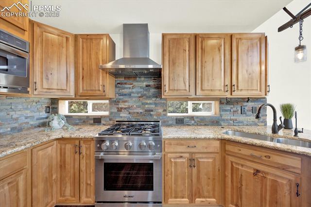341 Rainbow Trail