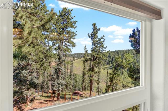 341 Rainbow Trail