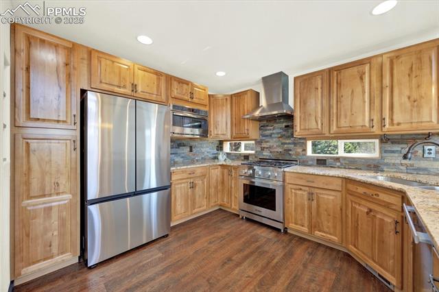 341 Rainbow Trail