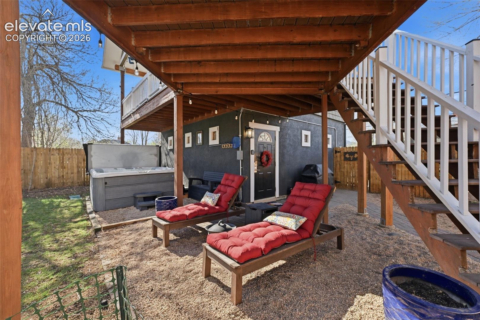 1607 W Pikes Peak Avenue