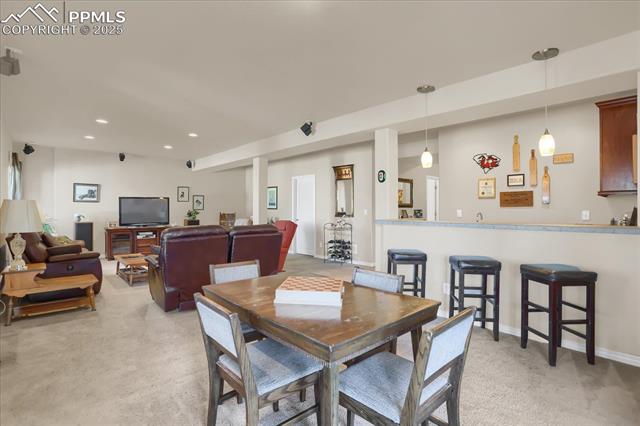 6330 Wind River Point