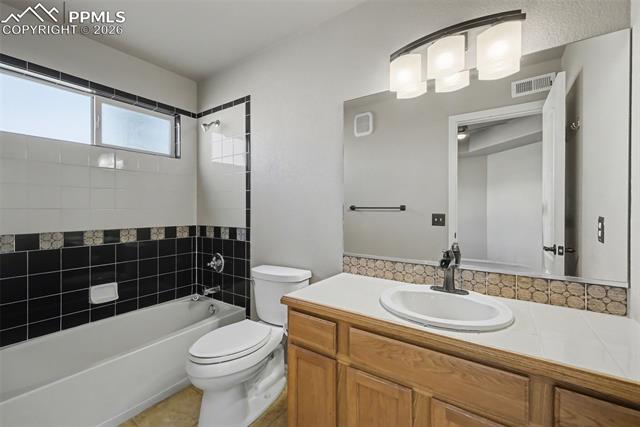 3795 Presidio Point 102