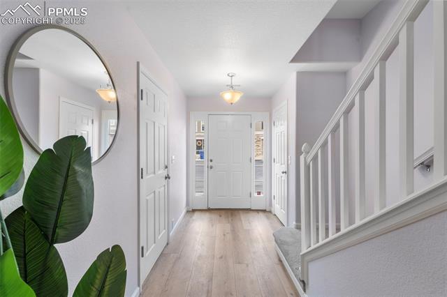 1143 Autumn Star Point