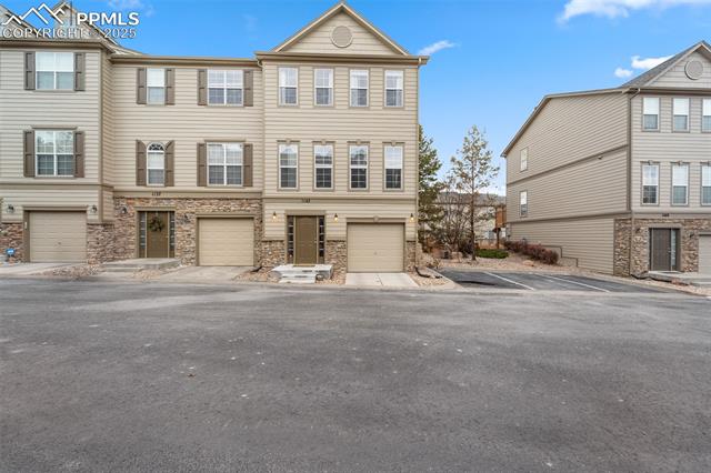 1143 Autumn Star Point