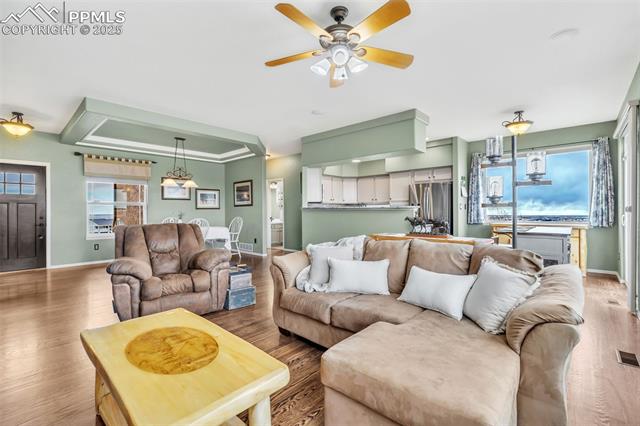 12270 Oregon Wagon Trail