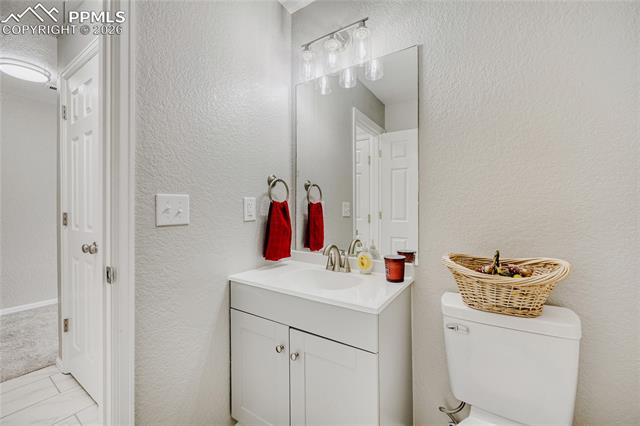 5968 San Mateo Drive