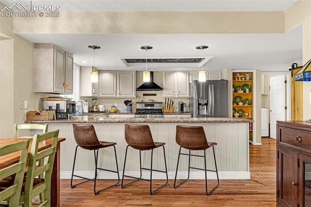 6992 Oak Valley Drive