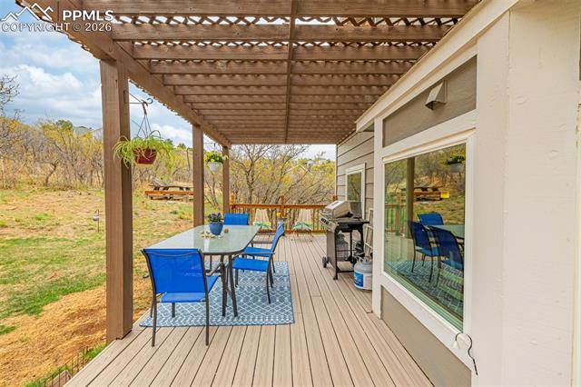 6992 Oak Valley Drive