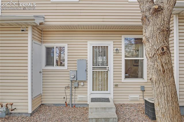 2668 Stonecrop Ridge Grove