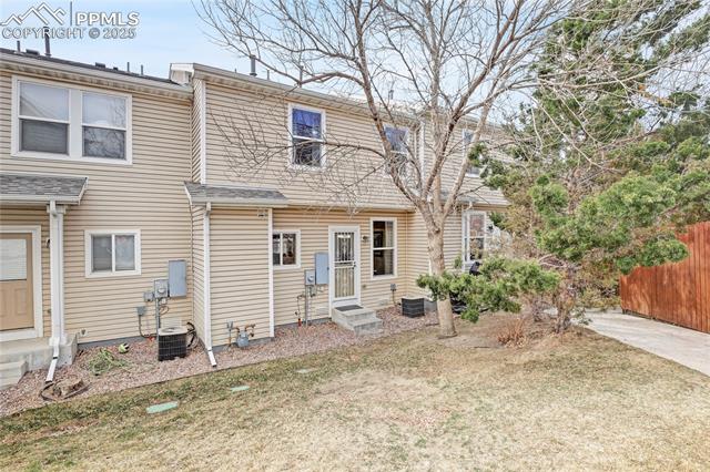 2668 Stonecrop Ridge Grove