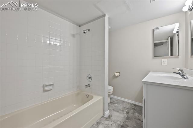 4215 Ramblewood Drive