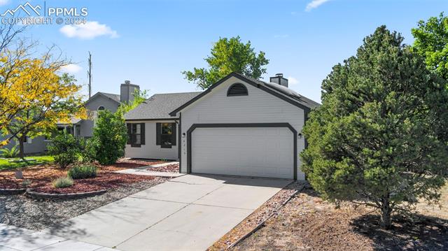 4215 Ramblewood Drive