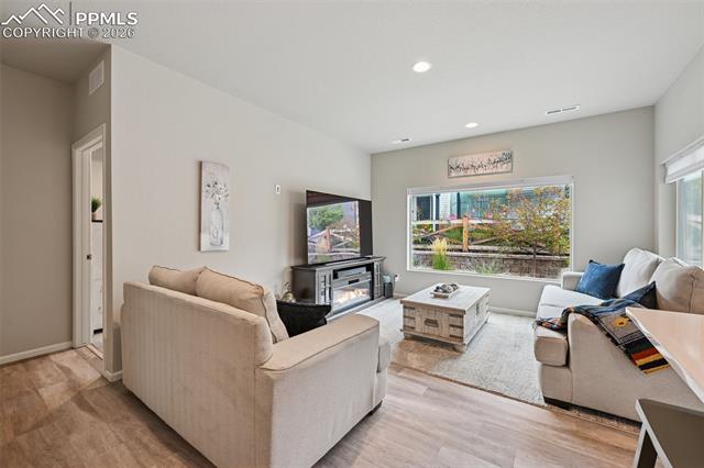 6022 Torrisdale View