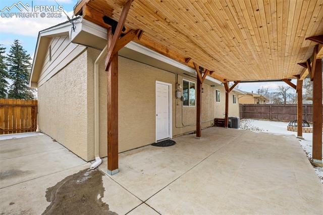 2566 E Caramillo Street