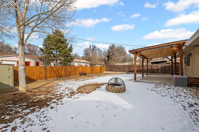 2566 E Caramillo Street