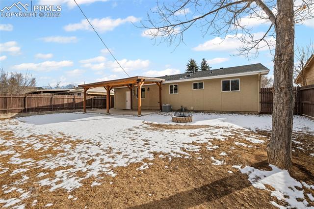 2566 E Caramillo Street