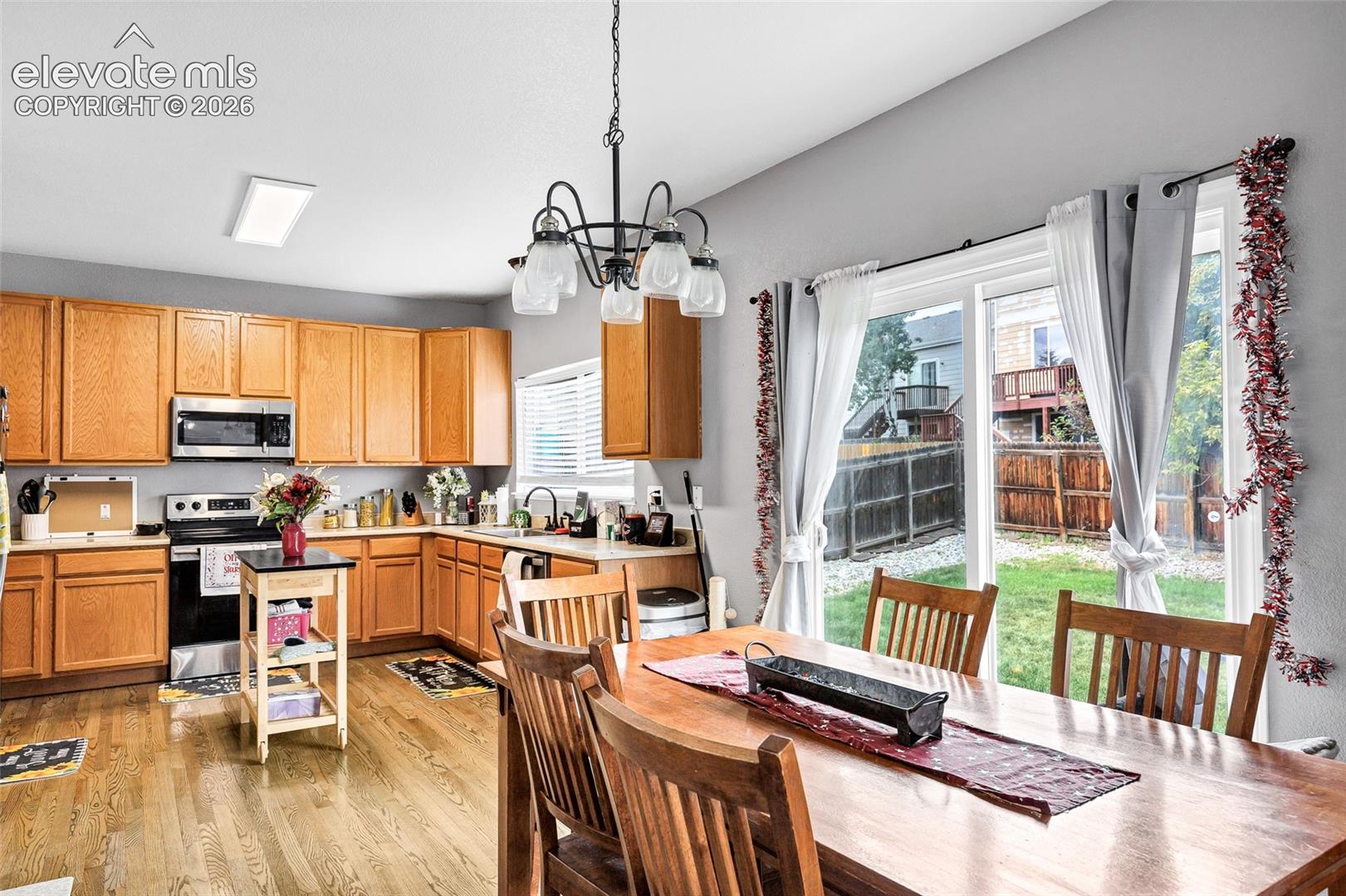 4262 Knollvale Drive
