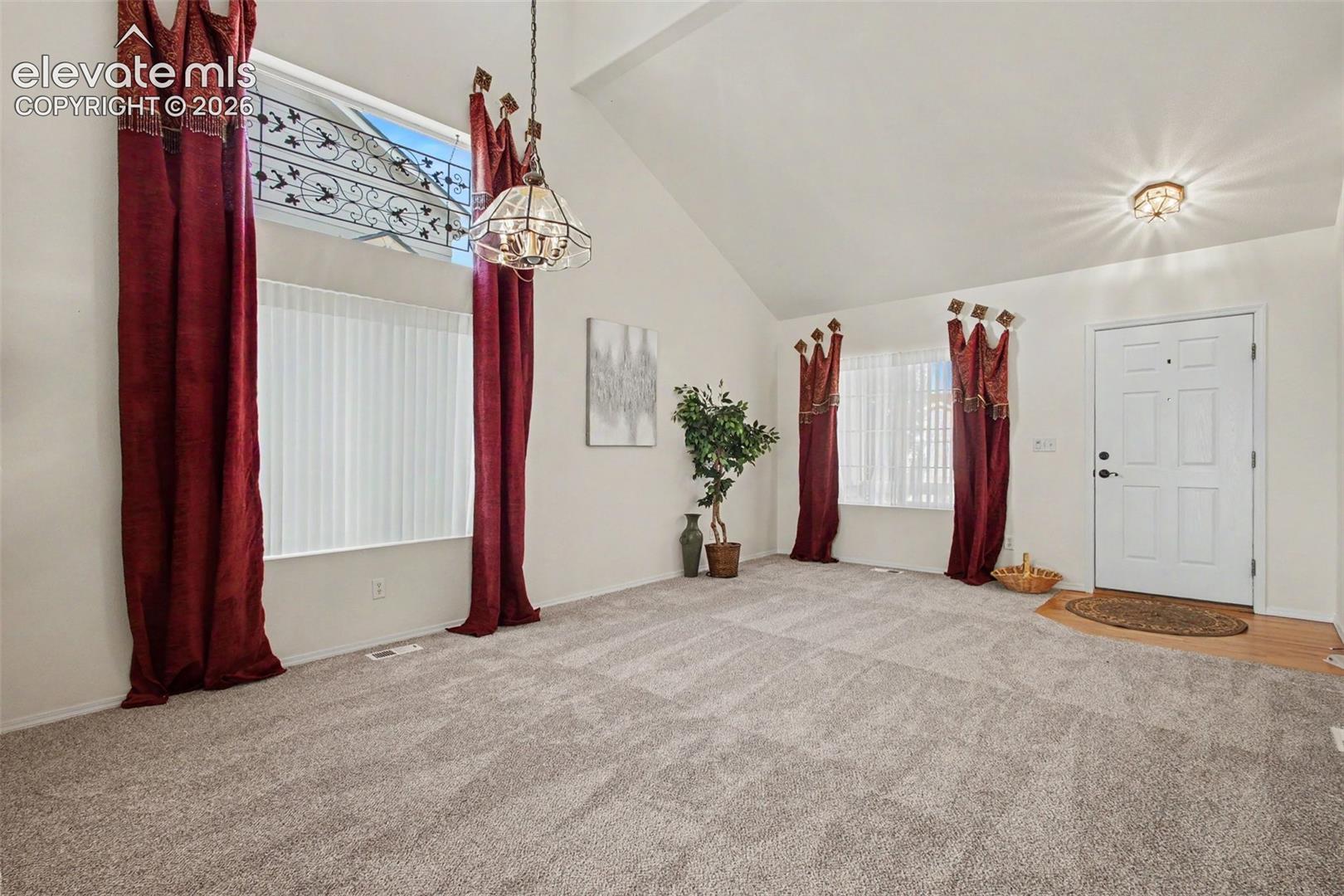 4118 Round Hill Drive