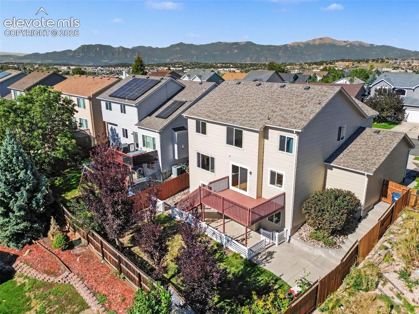 4118 Round Hill Drive
