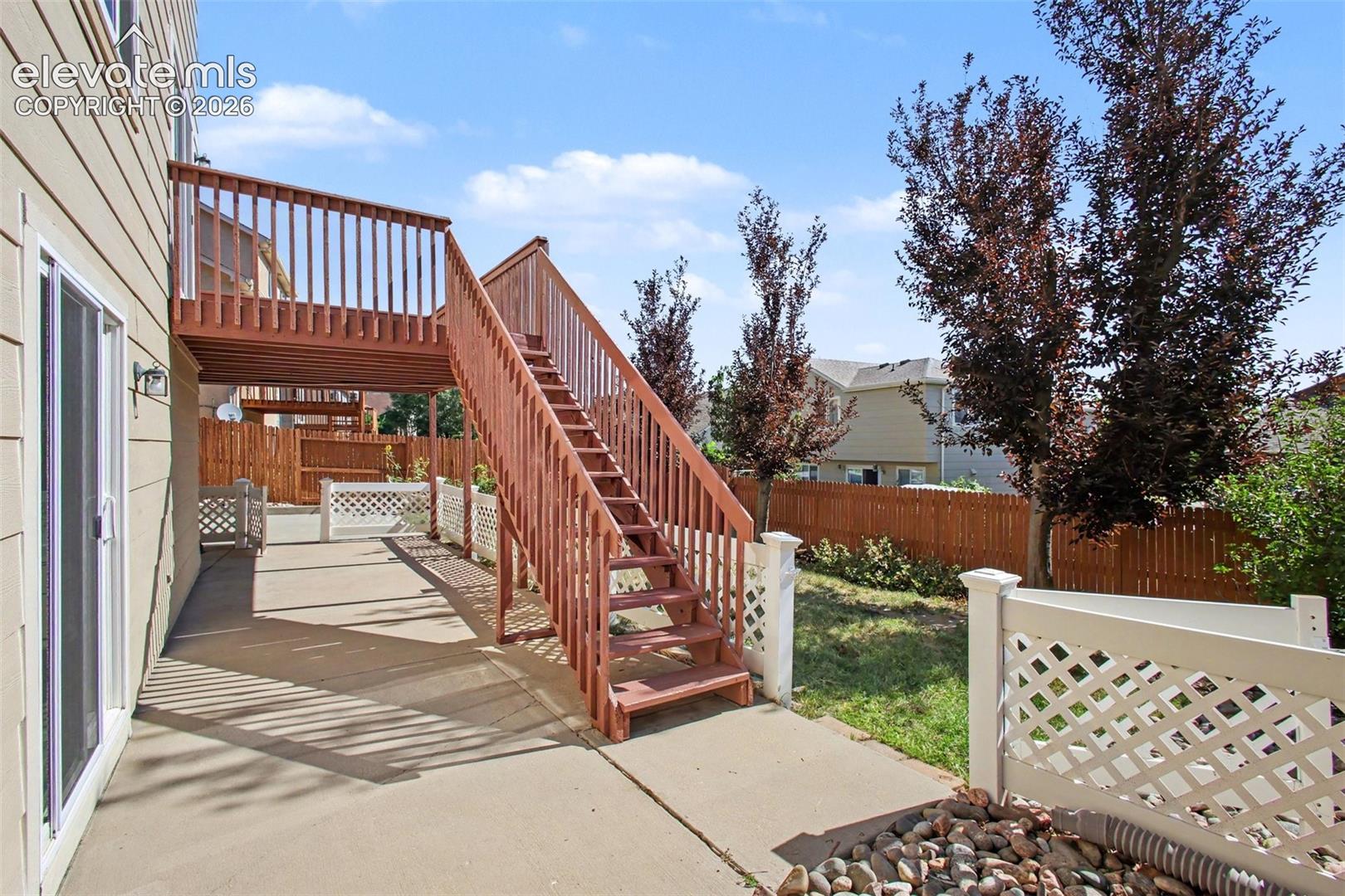 4118 Round Hill Drive