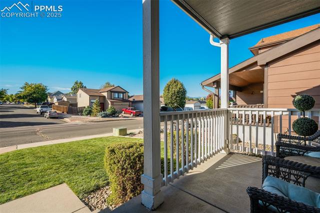 6121 Bow River Drive