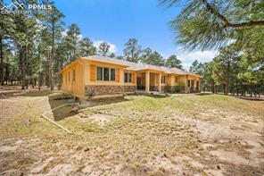 4235 Slash Pine Drive