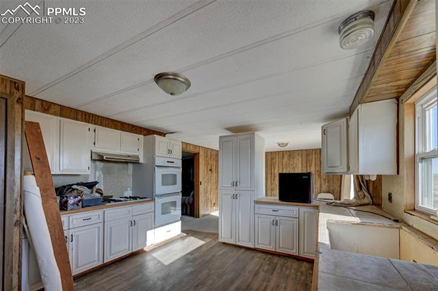 15221 Cactus Hills Lane