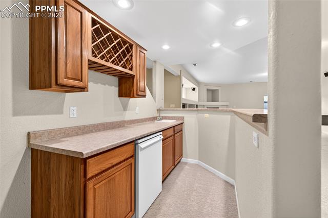 15151 Ridgefield Lane