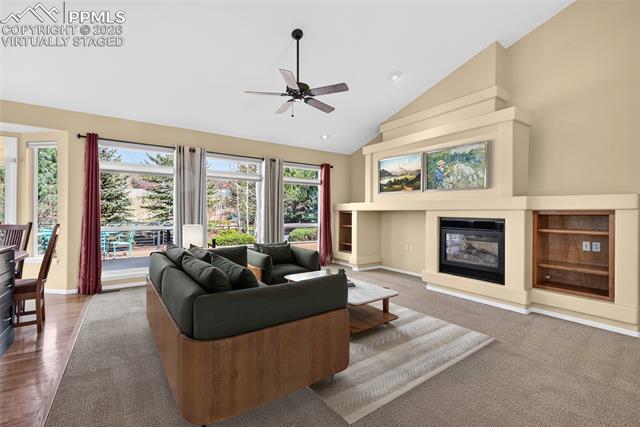 15151 Ridgefield Lane